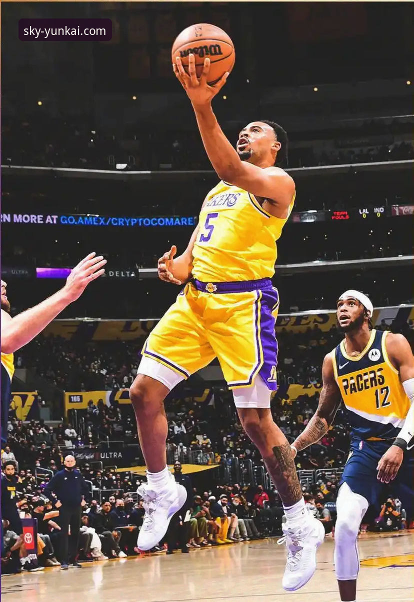 揭秘湖人137-130力克步行者背后，现代体育观赛的沉浸式体验新趋势